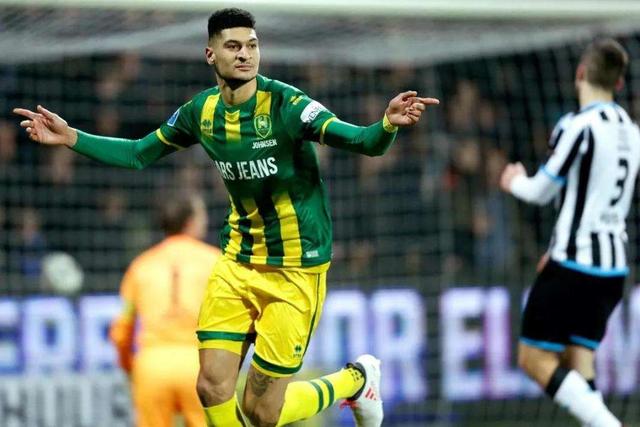 周琦20+20皮特森空砍60+12+7 广东险胜吉林